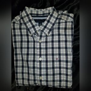 Tommy Hilfiger Button Up